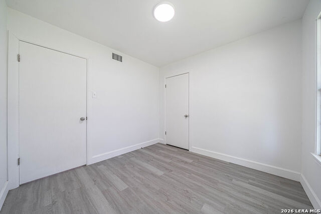307 Gayle Ave Property Photo 9