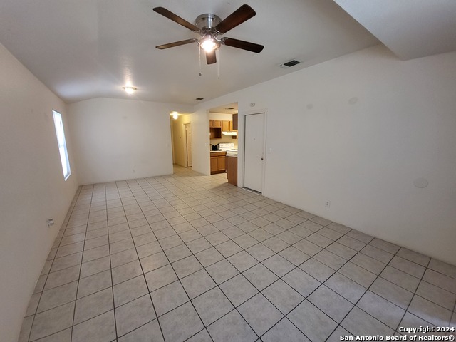 7959 Mg Rd Property Photo 3