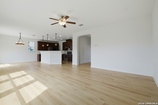1203 Prairie Grass Property Photo 7