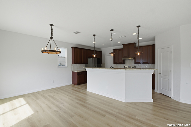 1203 Prairie Grass Property Photo 10