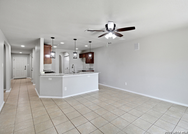 2334 Camberly Vw Property Photo 2