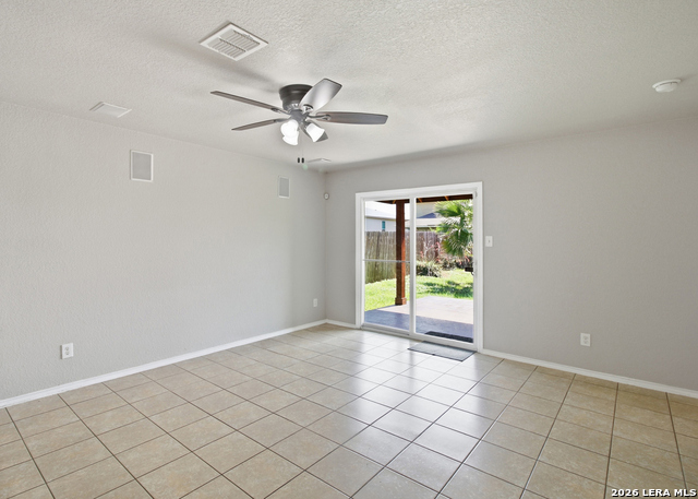 2334 Camberly Vw Property Photo 4