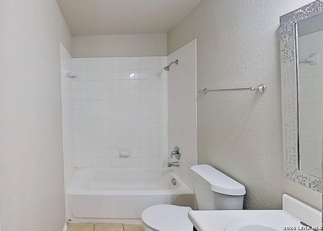 2334 Camberly Vw Property Photo 19