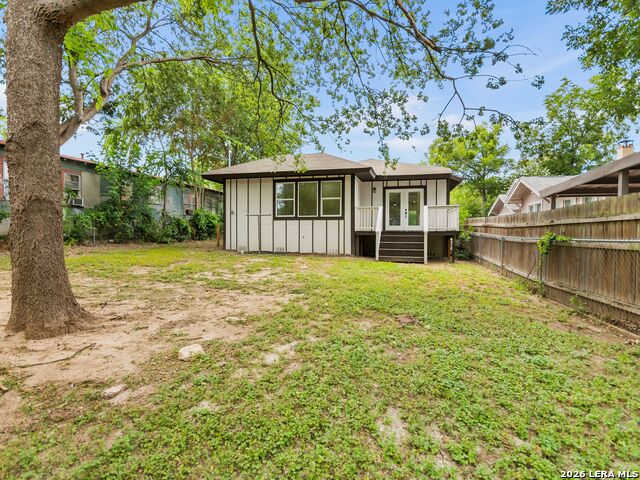 419 W Huisache Avenue Property Photo 24