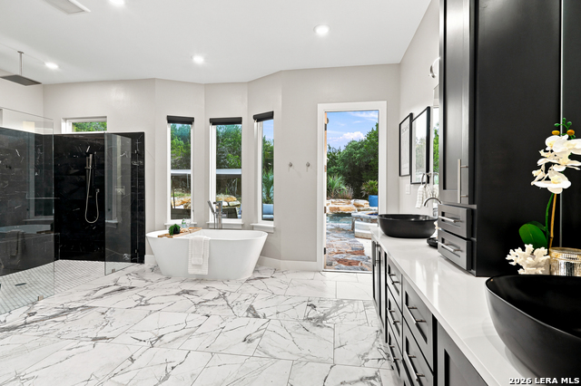 1101 Montecito Property Photo 31