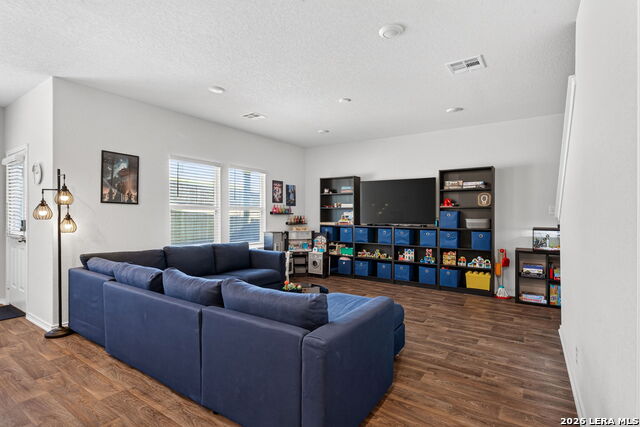 6714 Greensleeves Property Photo 6