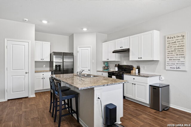 6714 Greensleeves Property Photo 9