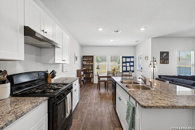 6714 Greensleeves Property Photo 12