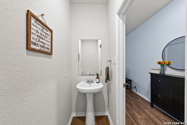 6714 Greensleeves Property Photo 15