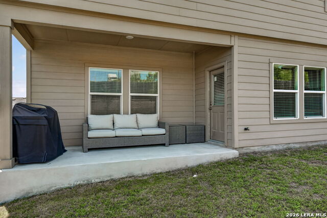 6714 Greensleeves Property Photo 27