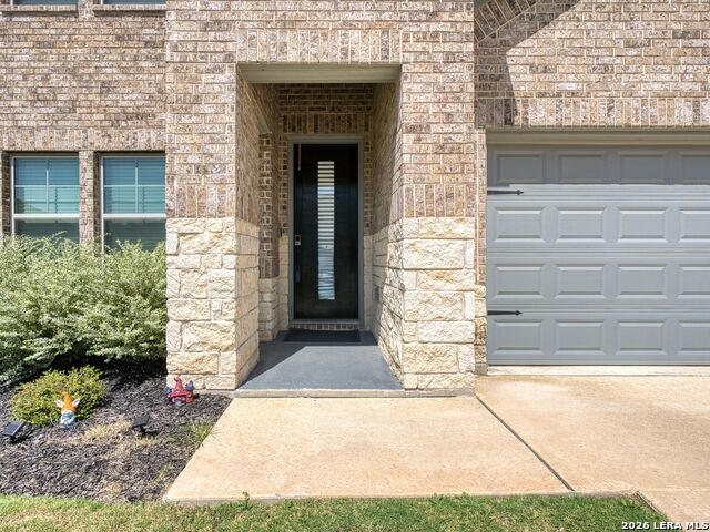16911 Eaton Terrace Property Photo 2