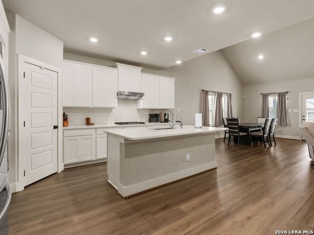 16911 Eaton Terrace Property Photo 8