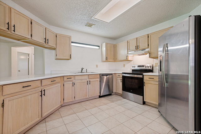 13114 Regency Way Property Photo 4