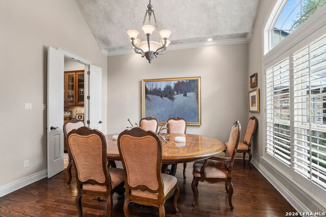 4 Cobham Property Photo 18