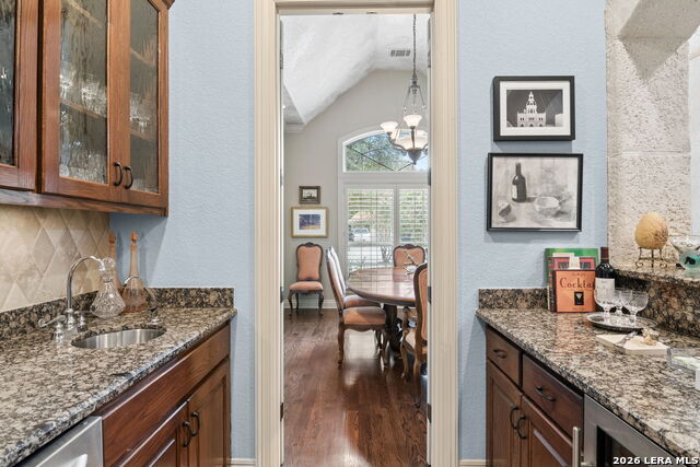 4 Cobham Property Photo 19