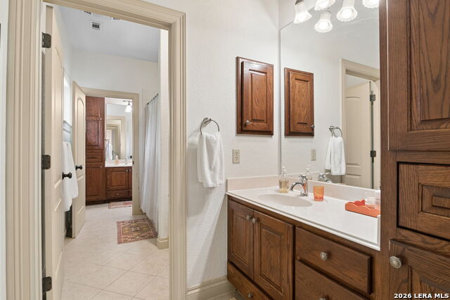 4 Cobham Property Photo 43