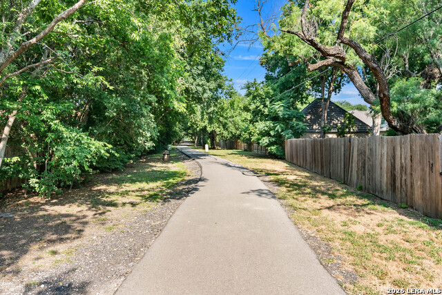 4 Cobham Property Photo 63