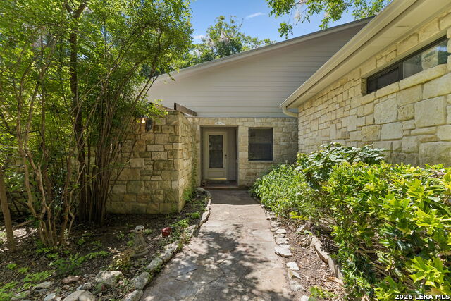 1648 Ponderosa Property Photo 6