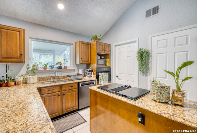 208 Echo Valley Property Photo 13