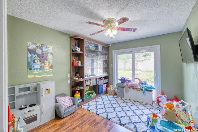 208 Echo Valley Property Photo 26