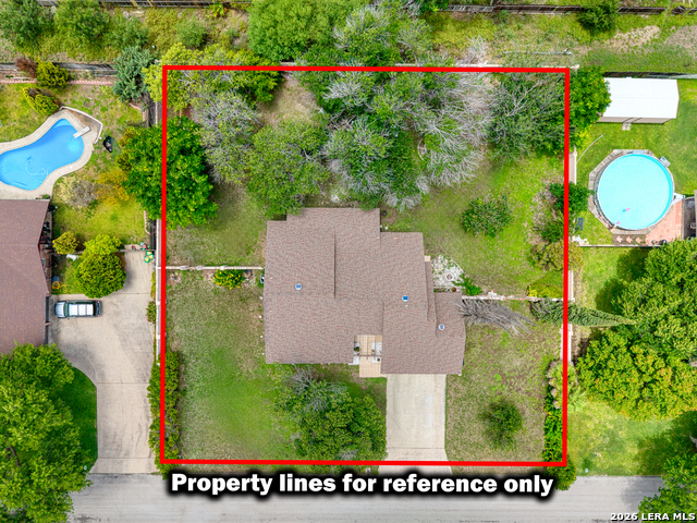 208 Echo Valley Property Photo 36