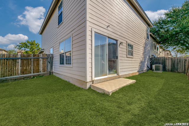 26 Moondance Hl Property Photo 11