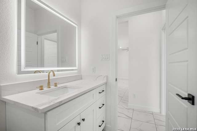 15242 Oak St Property Photo 16