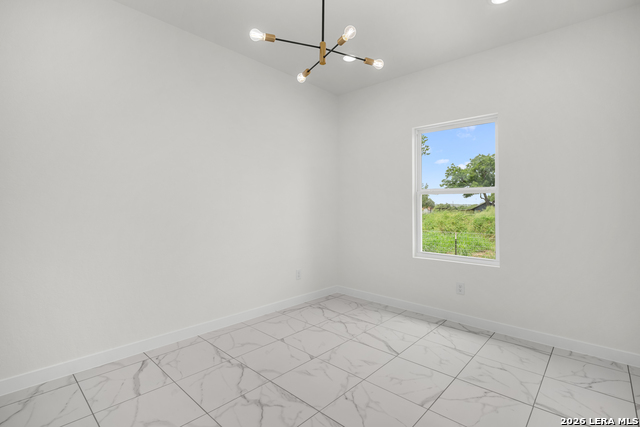 15242 Oak St Property Photo 17