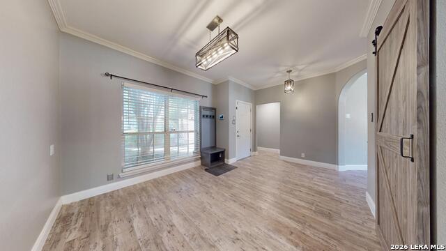 1009 Crimson Cove Dr Property Photo 5