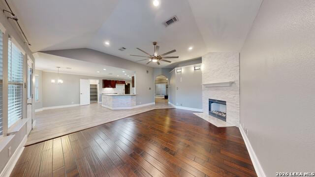 1009 Crimson Cove Dr Property Photo 11