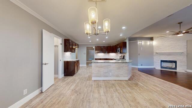 1009 Crimson Cove Dr Property Photo 20