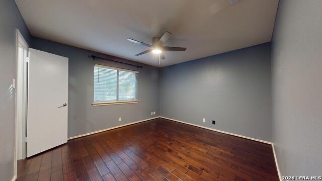 1009 Crimson Cove Dr Property Photo 21