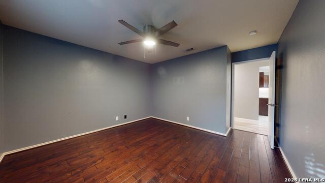 1009 Crimson Cove Dr Property Photo 22