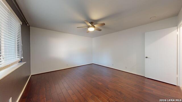 1009 Crimson Cove Dr Property Photo 27