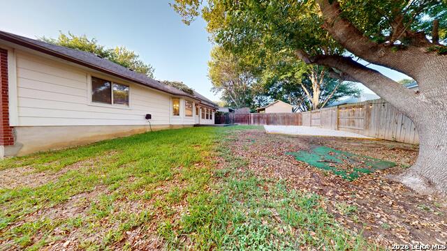 1009 Crimson Cove Dr Property Photo 45