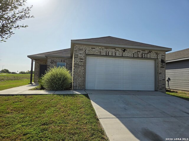 10406 Buescher Property Photo 1