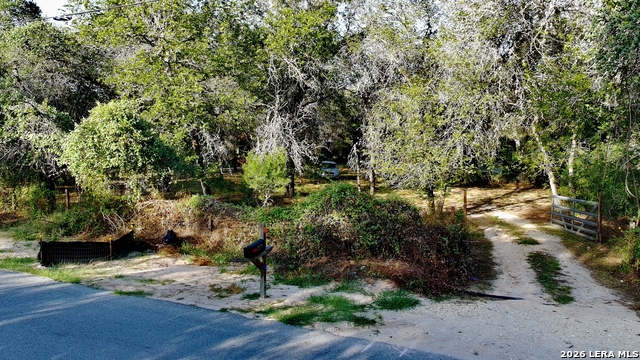 23798 Mathis Rd Property Photo 6