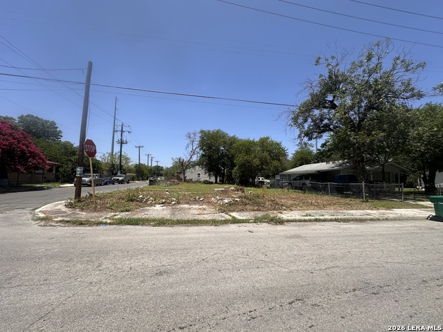 439 S San Ignacio Ave Property Photo 1