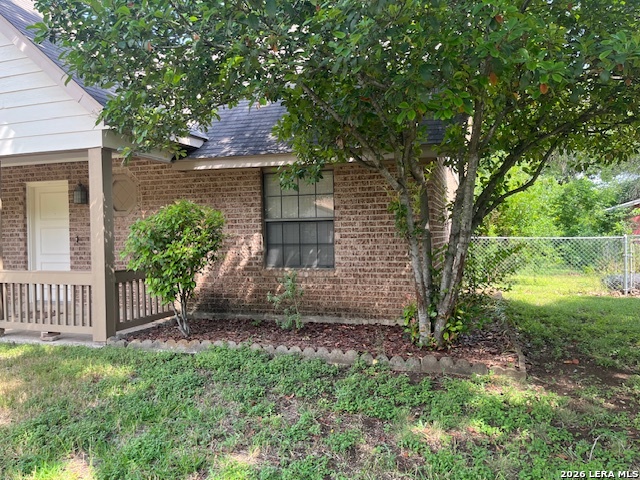 1306 Carnation Ln Property Photo 3