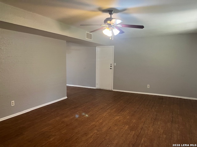 1306 Carnation Ln Property Photo 6