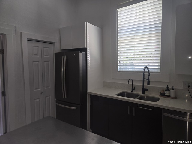 1118 Nolan St Property Photo 17