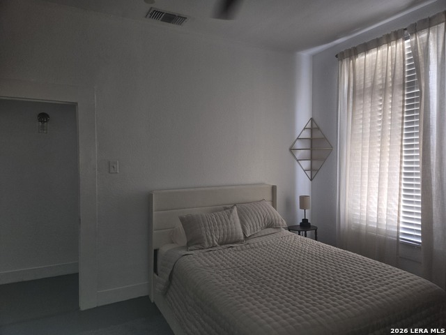 1118 Nolan St Property Photo 24