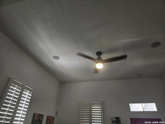 1118 Nolan St Property Photo 42