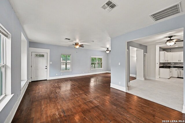 130 Groveland Pl Property Photo 9