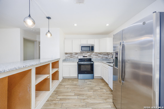 14110 Clover Hill Property Photo 9