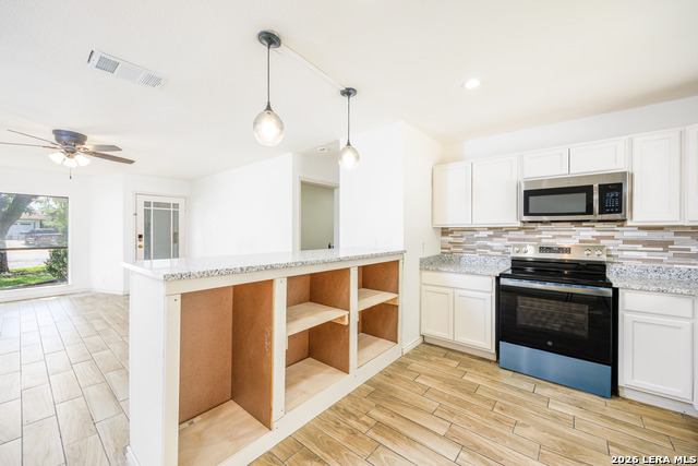 14110 Clover Hill Property Photo 12