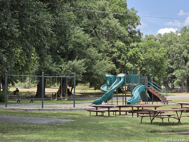 10 Paine Property Photo 26