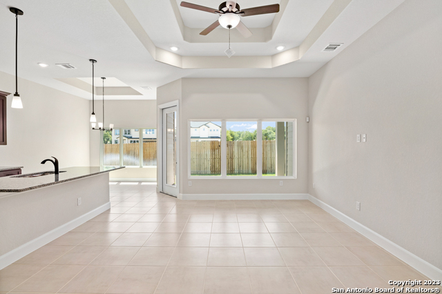 215 Park Circle Property Photo 12