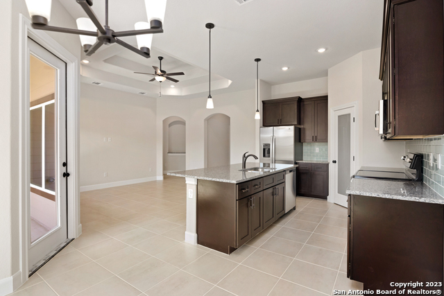 215 Park Circle Property Photo 16