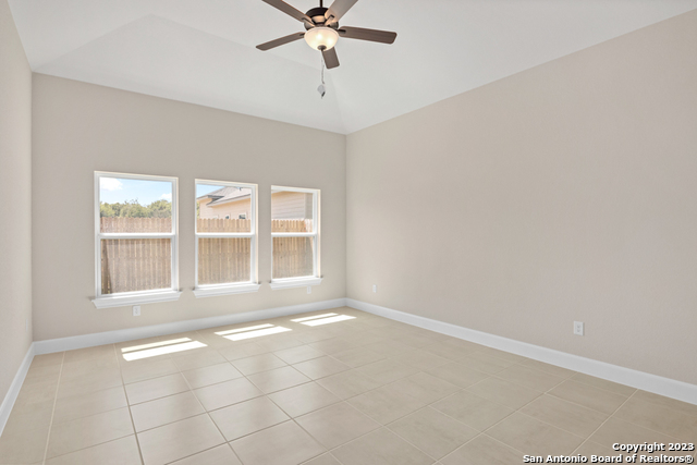215 Park Circle Property Photo 18
